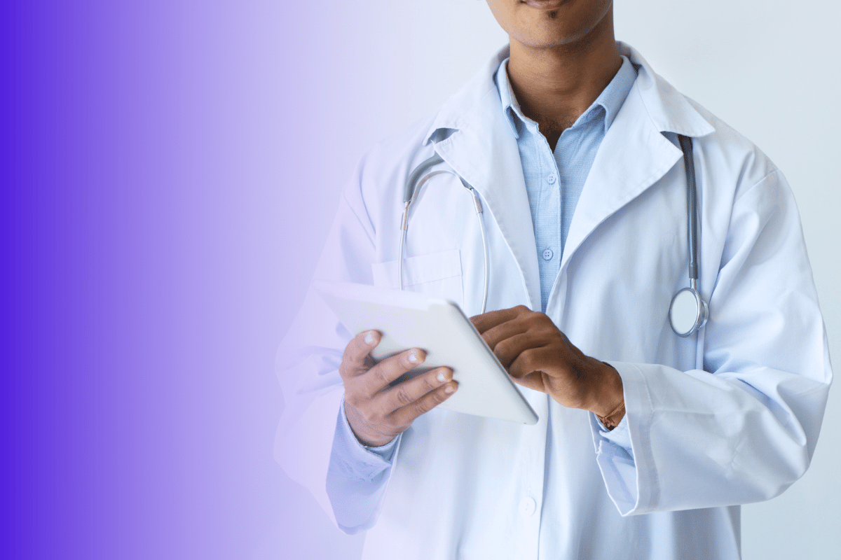 clinician viewing incident reporting example scenario